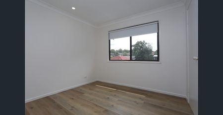 Spacious Family Home in Prime Coopers Plains Location - Photo 3