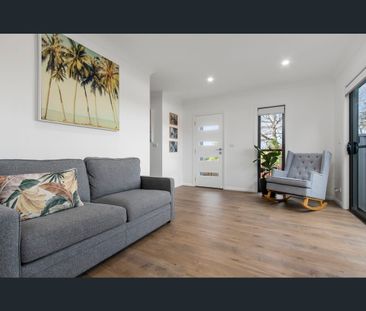 1/11A Dickinson Street, Charlestown, NSW 2290 - Photo 1