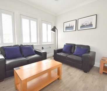 Peascod Street, Windsor, Berkshire,SL4 - Photo 1
