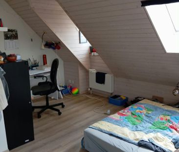 Charmante 5.5-Zimmer-Wohnung im Erdgeschoss in Kirchberg - Photo 3