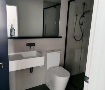 1 Bedroom (Only Female) - Photo 5