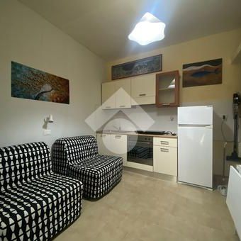 Monolocale in affitto - Photo 3