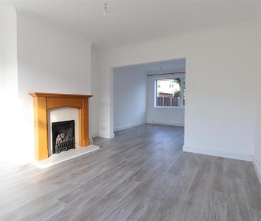 3 bedroom semi-detached house to rent - Photo 4