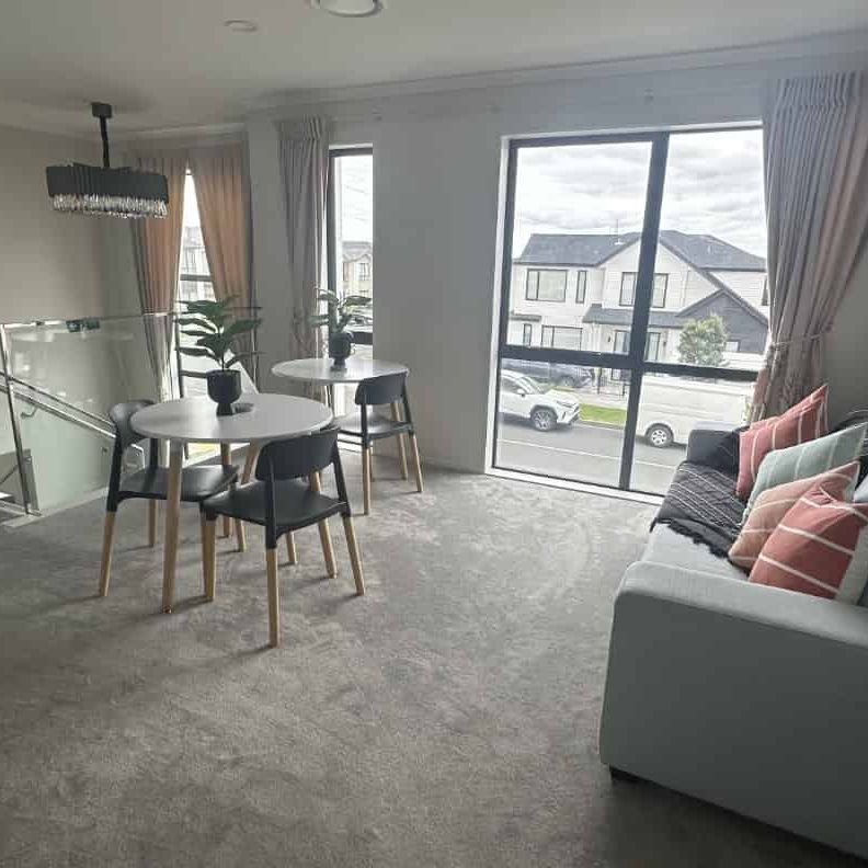 Large modern family home Flat Bush - Photo 1