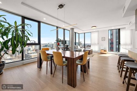 Apartment for rent in Downtown Montréal located in the vibrant Quartier des Spectacles - Photo 3