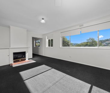35 Henley Street Lindisfarne TAS 7015 Australia - Photo 4