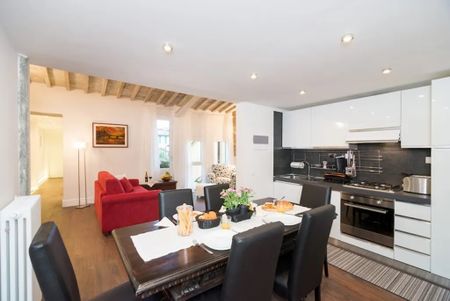 Via Santa Reparata, Florence, Tuscany 50129 - Photo 4