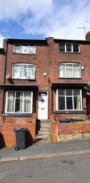 6 bedroom House in Richmond Mount, Leeds - Photo 2