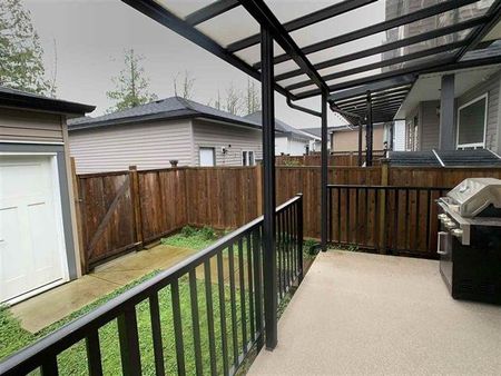 Gorgeous Upper of Langley Home - Photo 3