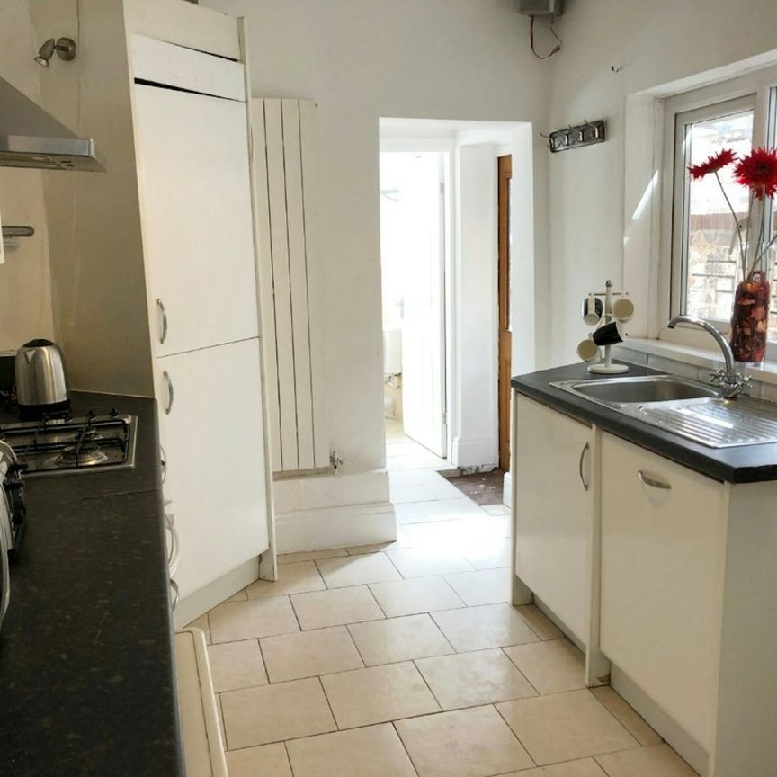 Guildford Street, Shelton, Stoke-On-Trent, ST4 - Photo 1