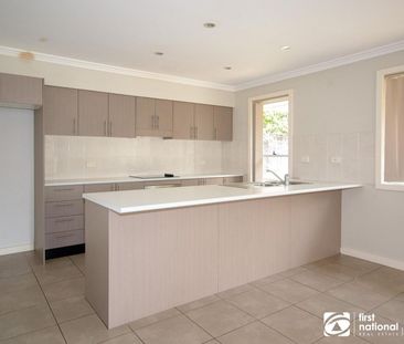 Comfortable 3 Bedroom Home - Photo 4