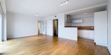 Appartement te huur in Schaarbeek voor € 1.500 met 2 slaapkamers - Foto 2