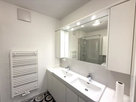 Schöne 3-Zimmer Wohnung in absoluter Ruhelage und zentraler Begehbarkeit! - Foto 5