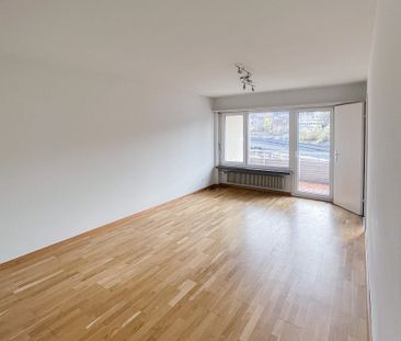 Gemütliche 2.0-Zi. Wohnung Nähe Stadtzentrum - Photo 2