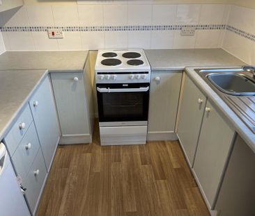 2 bedroom flat to rent - Photo 5