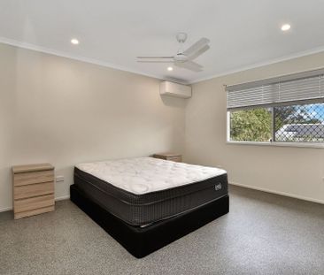 Eagleby - Photo 2