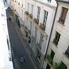 Logement à Paris, Location meublée - Photo 1