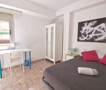 Carrer d'Albocàsser, Valencia, Valencian Community 46020 - Photo 4