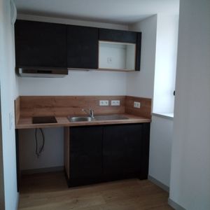 F1 , Neuf rue Saint-Jean - Photo 2