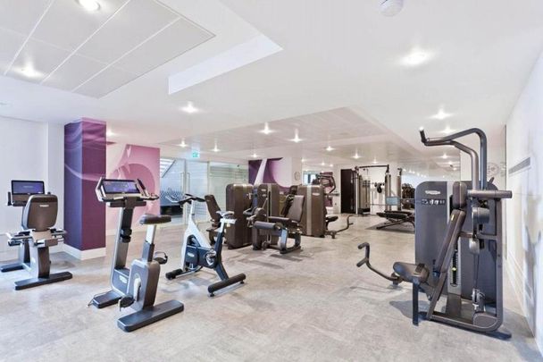 3 bedroom flat to rent - Photo 1