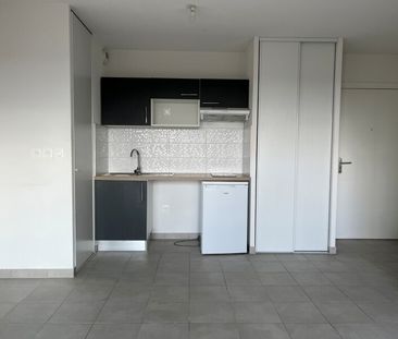 Location Appartement 2 pièces 42m² FROUZINS 31270 - Photo 6