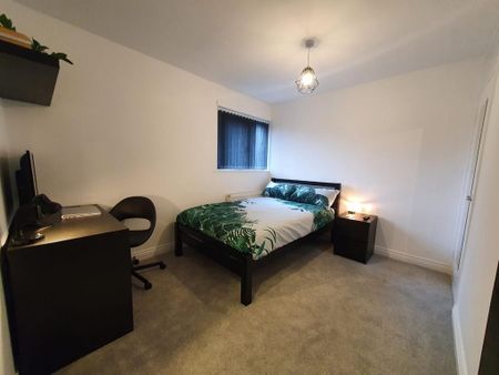 5 bedroom house share to rent - Photo 5