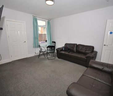 Room 4 39 Shirland Street, Chesterfield - Photo 5