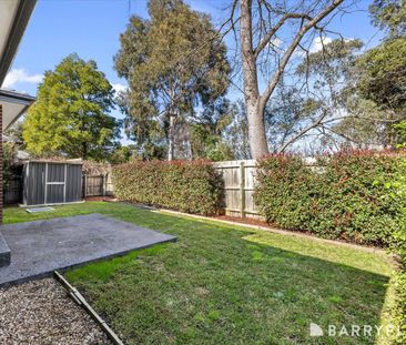 Modern Three Bedroom - Gardening Included - Photo 6