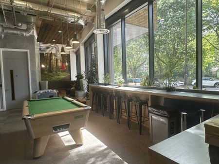 Platinum Studio - Photo 4