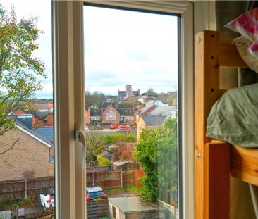 2 bedroom terraced house to rent - Photo 4