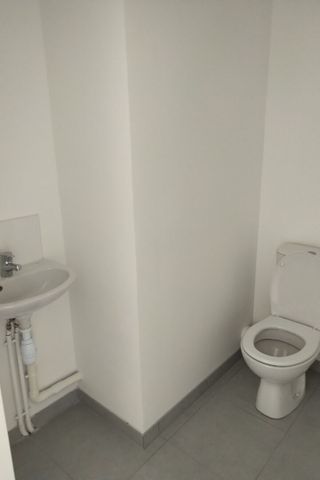 A LOUER - SAINT NAZAIRE GARE - Appartement 3 pièces NEUF de 69.63 m² - Photo 4