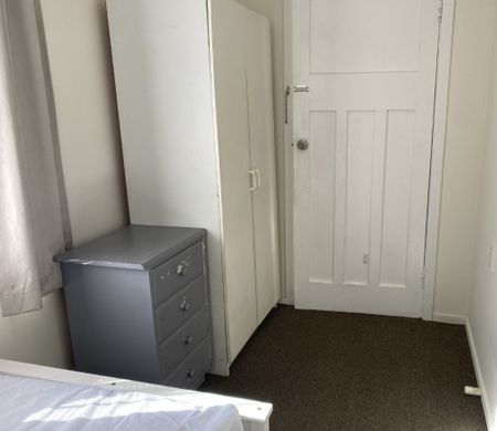 PETONE LIVING - Photo 4