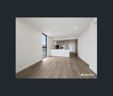 Elegant Apartment with Sweeping CBD Views - Photo 2