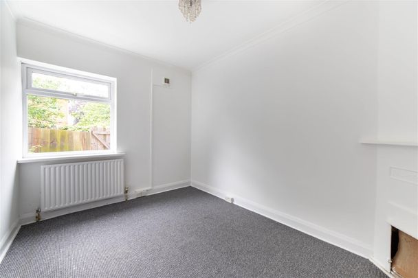 2 bed flat to rent in Silverhill Drive, West Denton, NE5 - Photo 1