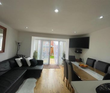 Lower Hazeldines, Marston Moretaine, Bedford - Photo 1