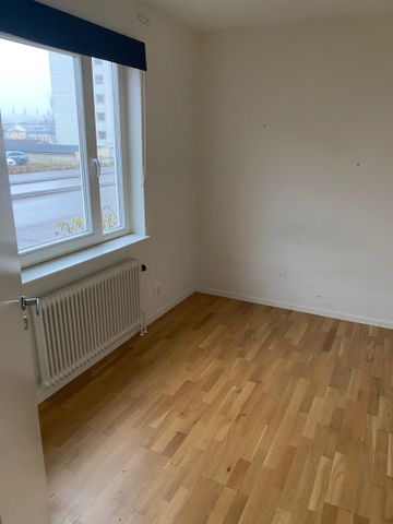 Zetterbergsgatan, Eskilstuna - Photo 3