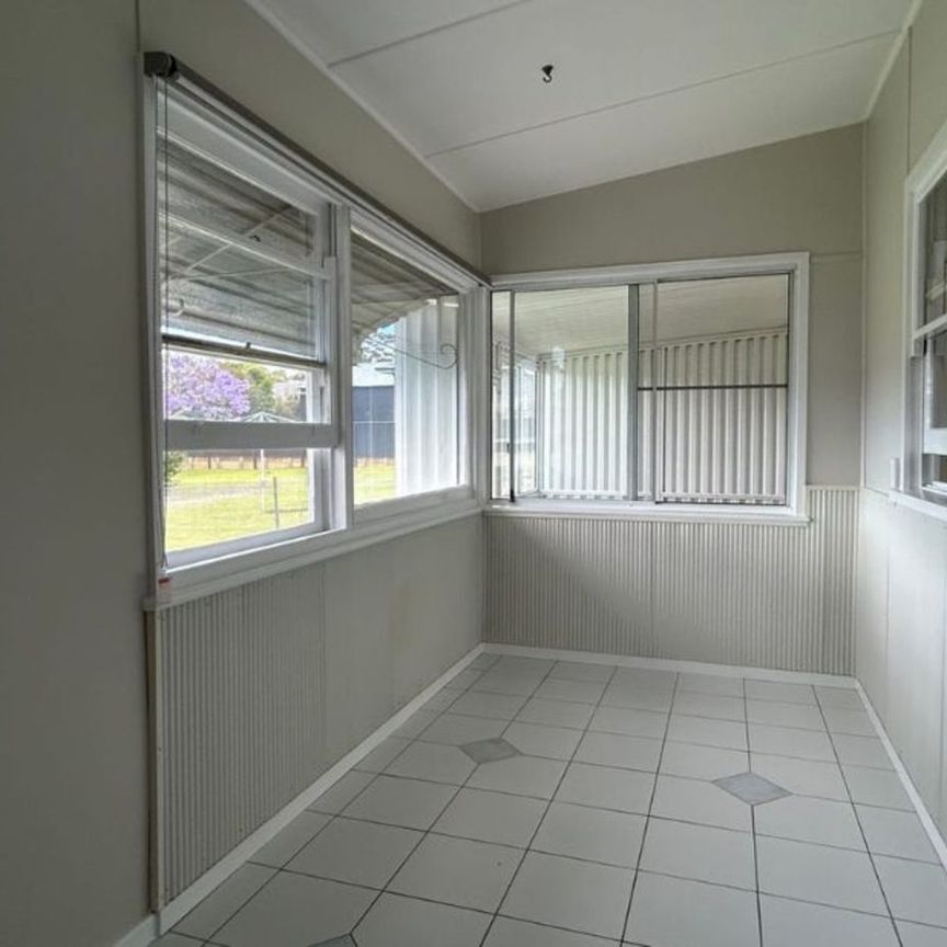 38 Second Street, Cardiff South - Photo 1