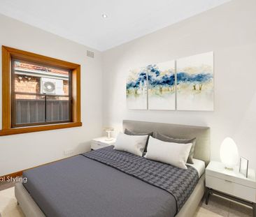 Ultra Neat Three Bedroom Family Home - Photo 4