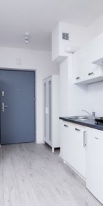 Przytulna kawalerka na Osiedlu "Starter" - ul. Wyszyńskiego 3 - Photo 3