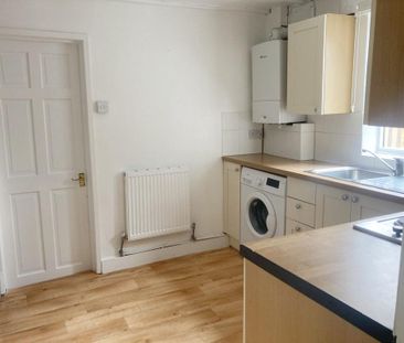 2 bedroom house to rent - Photo 2