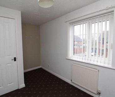 Pyruss Drive, Summergroves Way, East Yorkshire, HU4 - Photo 5