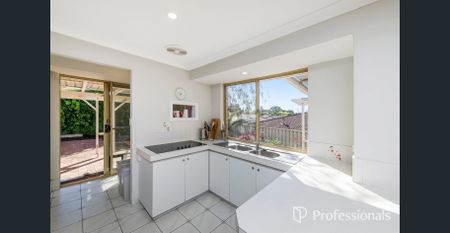 Walk to Local Schools - Spacious 3-Bedroom Coastal Retreat - Photo 3