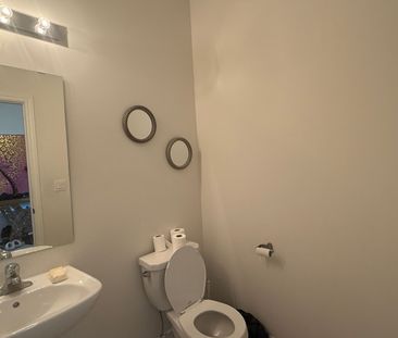 For Lease - 53 Jack Potts Way, Clarington, Ontario - Photo 4