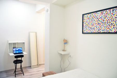 Carrer dels Serrans, Valencia, Valencian Community 46003 - Photo 4