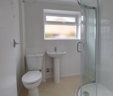 Jubilee Drive, Ash Vale, Aldershot, GU12 - Photo 6