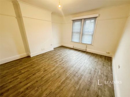 3 bedroom house to rent Eastfield Road, Peterborough, Cambridgeshire, PE1 - Photo 3