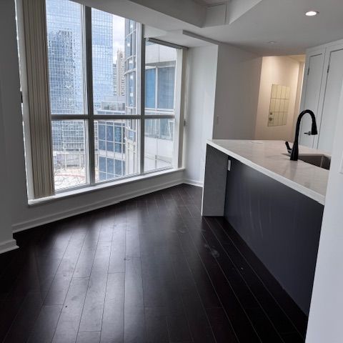 For Lease - 208 Queens Quay Unit# 1613, Toronto, Ontario - Photo 1