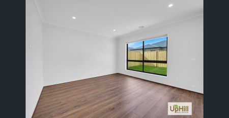 Modern Family Home in Prime Clyde North Location Now available for Rent! 14 Labrador Street, Clyde North - Photo 2