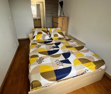 Location Appartement 4 pièces 83m² - Photo 4