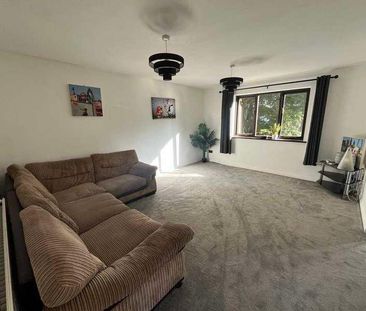 Caunter Road Speen, RG14 - Photo 1